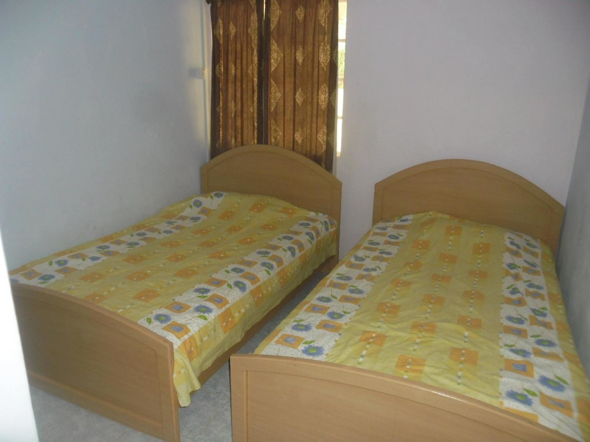 Villa With 6 Bedrooms In Pereybere, With Wonderful Mountain View, Priv Grand Baie Exterior foto