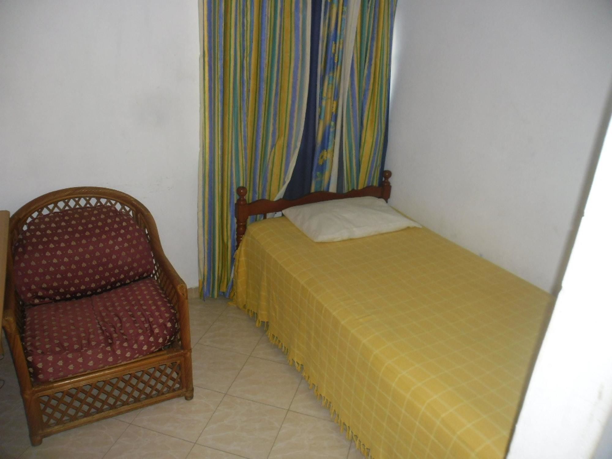 Villa With 6 Bedrooms In Pereybere, With Wonderful Mountain View, Priv Grand Baie Exterior foto